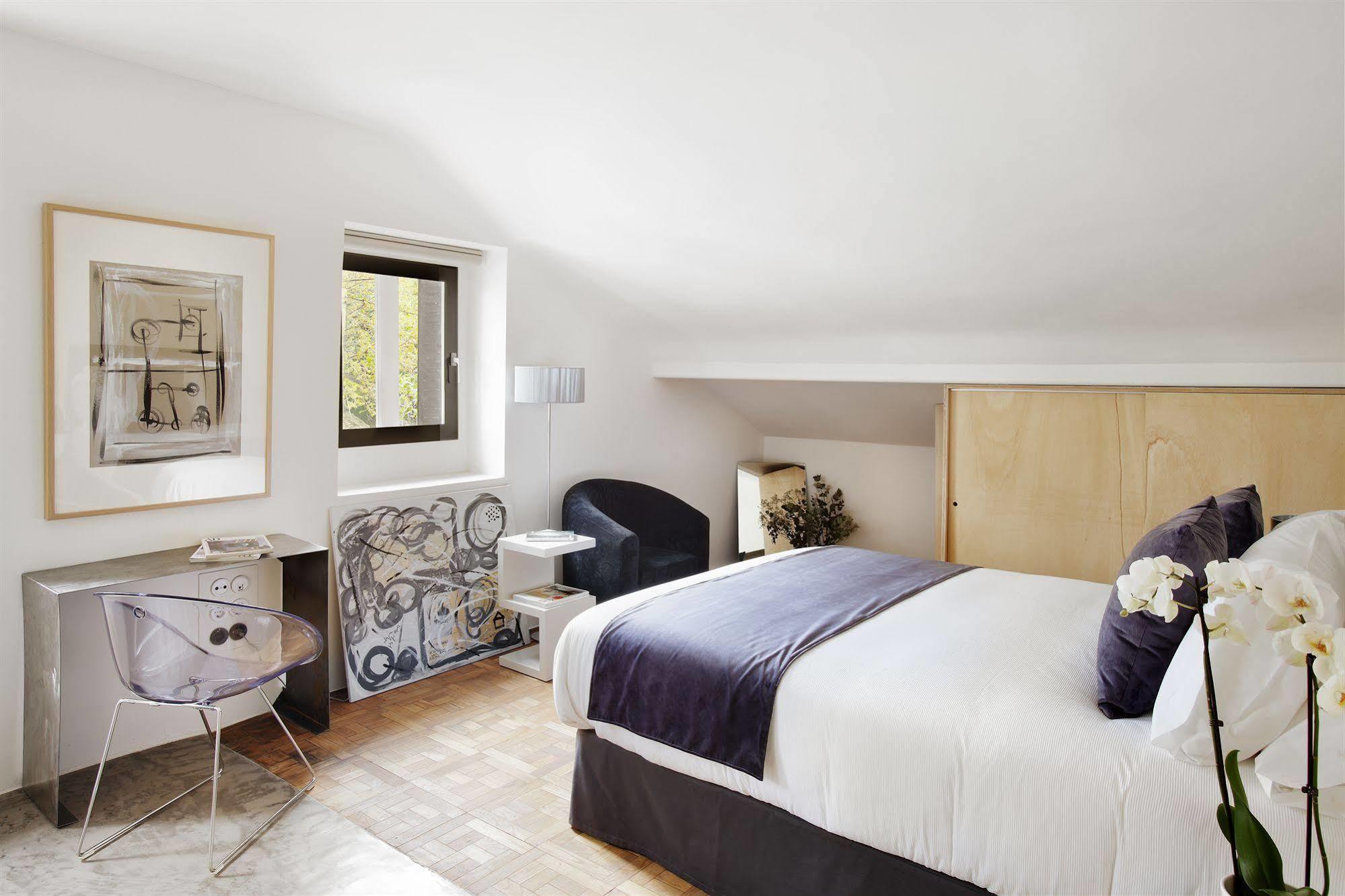 Box Art Hotel - La Torre Collado Mediano Екстериор снимка